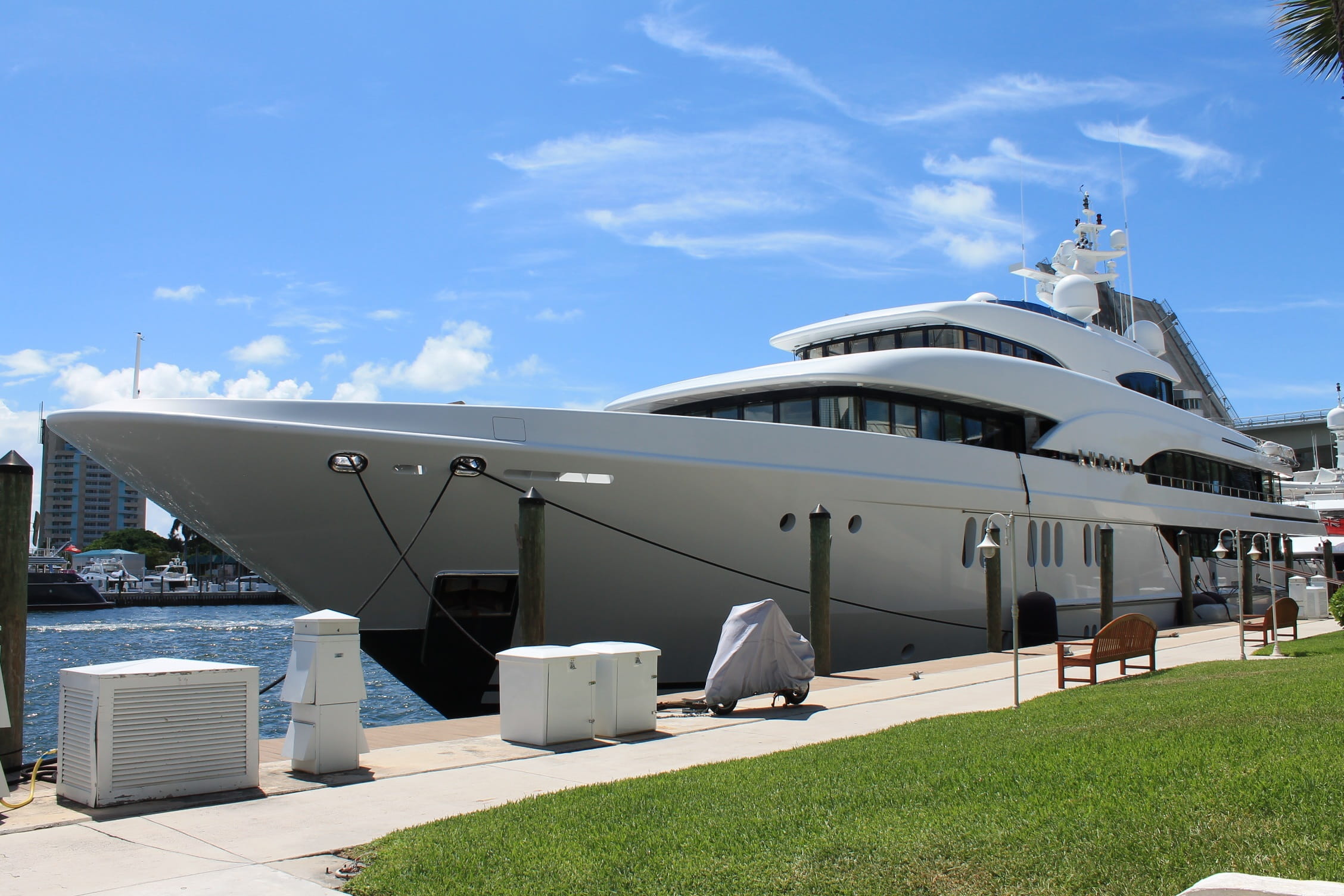 Sea Ray Sundancer 510