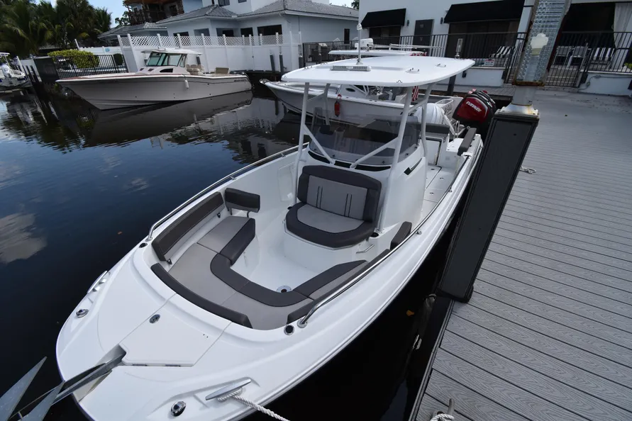 2022 Jeanneau Leader 750