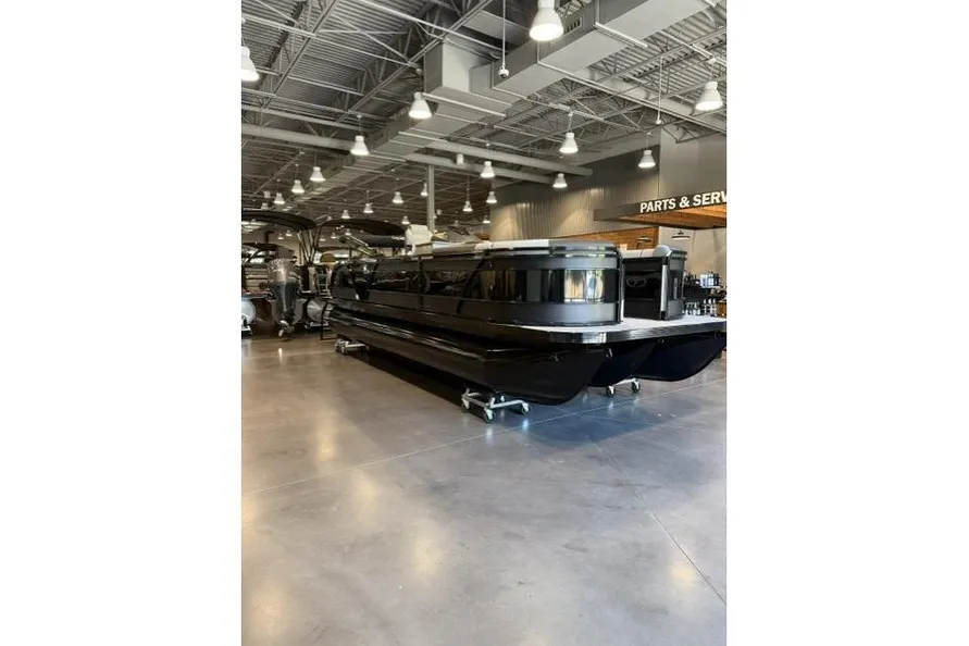 2026 Veranda VR235L
